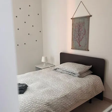 Daniele Mit Meerblick By Interhome Appartamento *