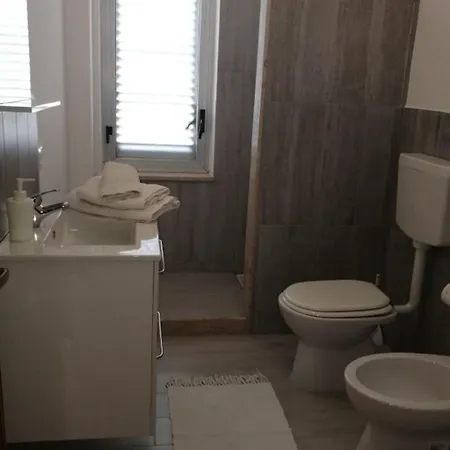 Appartamento Daniele Mit Meerblick By Interhome *
